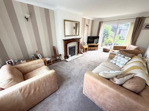Lounge- click for photo gallery